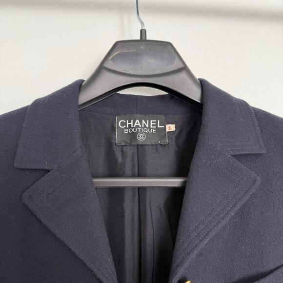 Vintage Chanel Boutique Blazer Jacket 1989/1990 Navy Gold Buttons 42 FR (US 10) - Picture 4 of 16